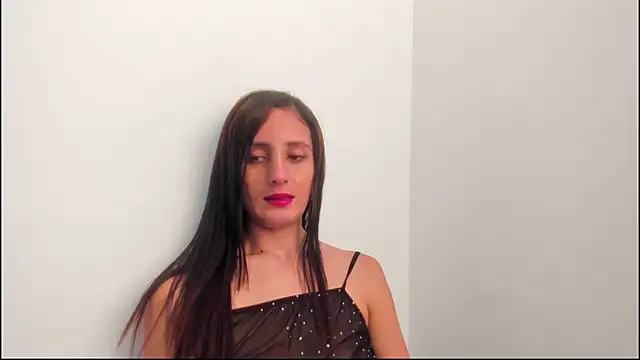 Snapshot of izzy_cum chatting on 02/03/26, 07:19 izzy cum online show from 02/03/26, 07:19
