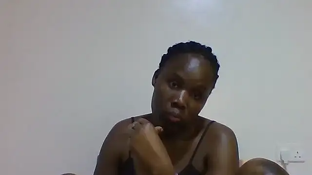 sweetelle09 online show from 09/30/25, 06:02