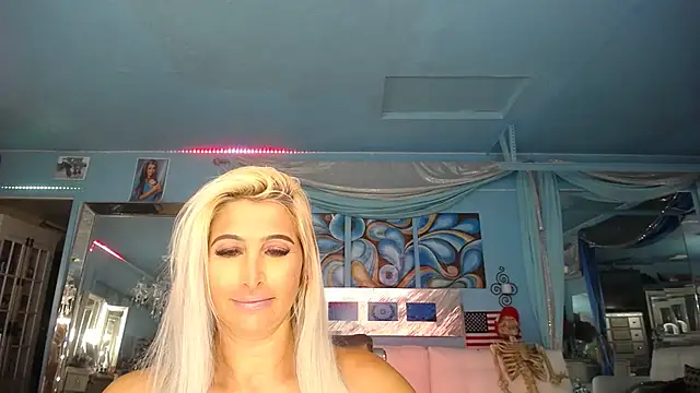 ADRIANNA FOX online show from 03/22/25, 01:22