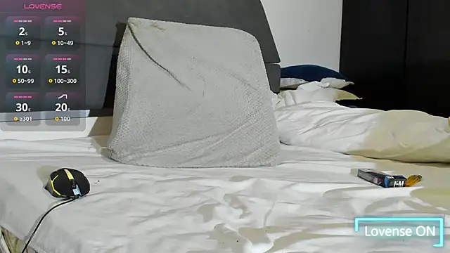 jhonyalzate2 online show from 01/19/26, 02:59