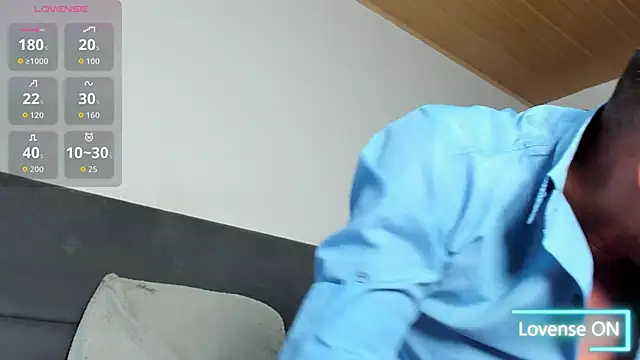 jhonyalzate2 online show from 03/09/26, 01:42