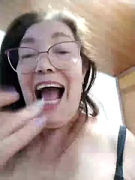 Snapshot of Vicky_Rosse chatting on 01/23/25, 08:35 Vicky Rosse online show from 01/23/25, 08:35