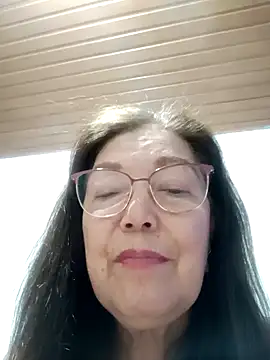 Snapshot of Vicky_Rosse chatting on 02/11/25, 08:20 Vicky Rosse online show from 02/11/25, 08:20
