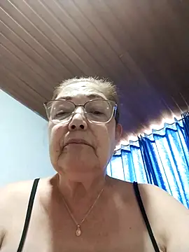 Vicky Rosse online show from 12/19/25, 06:48