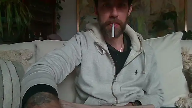 Snapshot of Stock-Holmes chatting on 02/02/26, 11:20 Stock-Holmes online show from 02/02/26, 11:20