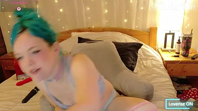 thetinyblue online show from 02/10/26, 06:12