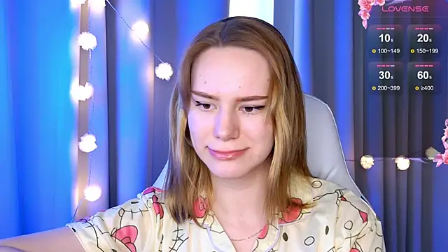 Ramona    online show from 02/11/25, 09:42