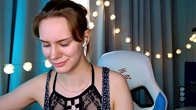 Ramona    online show from 03/07/25, 12:45