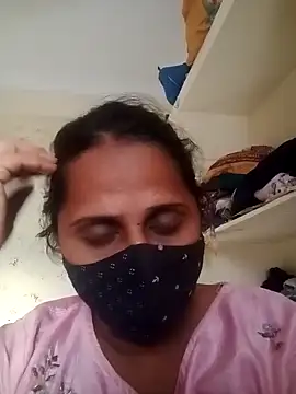 Snapshot of Indiantina chatting on 09/20/25, 12:28 Indiantina online show from 09/20/25, 12:28