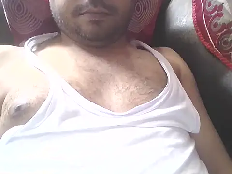 Snapshot of aakash_ModelBrown chatting on 04/27/26, 09:29 aakash ModelBrown online show from 04/27/26, 09:29