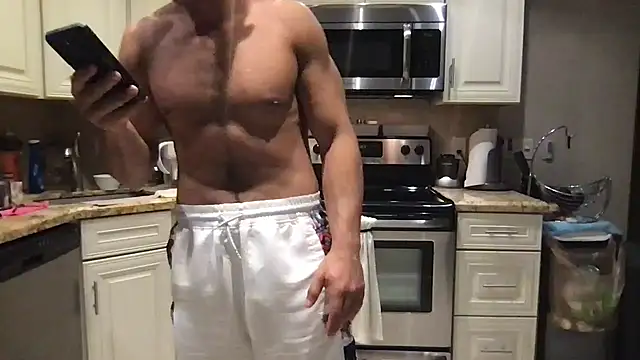 BigGuyMuscle online show from 03/03/26, 05:57