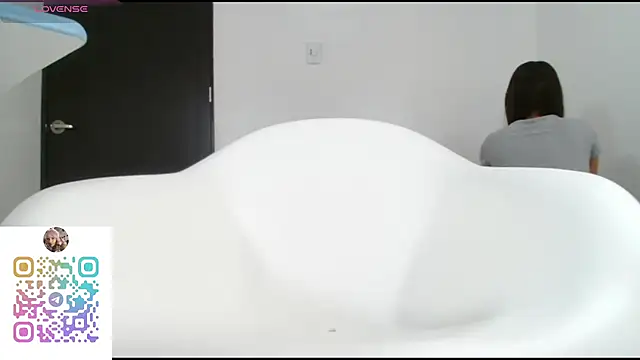 Betsy Thonson online show from 03/21/25, 07:35