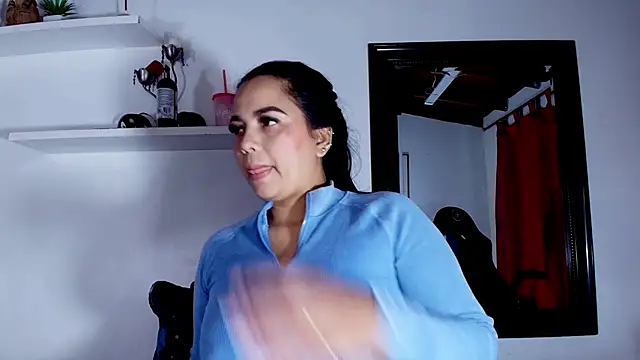 alexaa walker online show from 03/12/25, 11:53