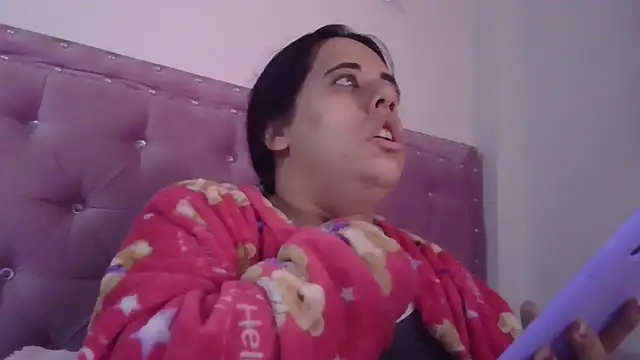 annarose19 online show from 03/01/25, 02:15