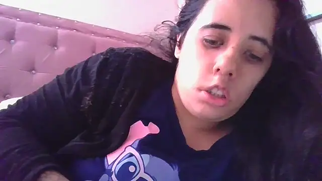 annarose19 online show from 09/17/25, 07:37