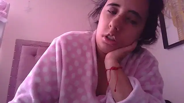 annarose19 online show from 10/27/25, 05:28