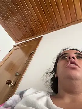 annarose19 online show from 04/10/26, 04:44