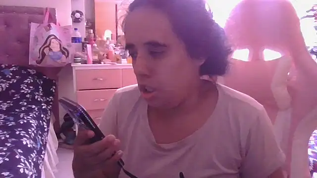 annarose19 online show from 04/22/26, 05:58