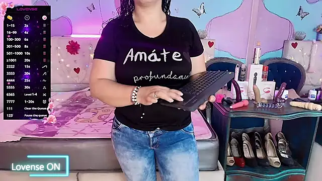 Zaly mature online show from 04/24/26, 01:19