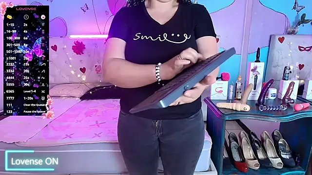 Zaly mature online show from 07/27/26, 10:50