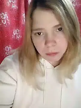 Snapshot of Zuli_Kiska chatting on 01/18/25, 08:19 Zuli Kiska online show from 01/18/25, 08:19