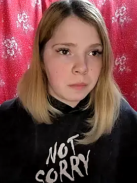 Snapshot of Zuli_Kiska chatting on 02/24/25, 09:09 Zuli Kiska online show from 02/24/25, 09:09