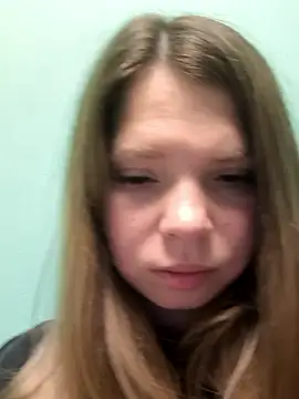 Snapshot of Zuli_Kiska chatting on 01/13/26, 09:42 Zuli Kiska online show from 01/13/26, 09:42