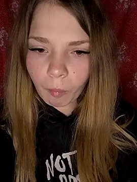 Snapshot of Zuli_Kiska chatting on 02/20/26, 08:42 Zuli Kiska online show from 02/20/26, 08:42