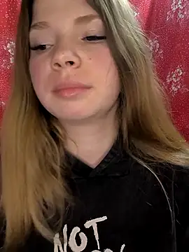 Snapshot of Zuli_Kiska chatting on 02/21/26, 10:11 Zuli Kiska online show from 02/21/26, 10:11