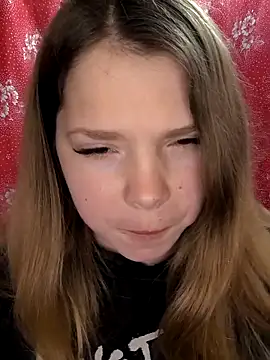 Zuli Kiska online show from 03/04/26, 07:31