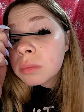 Zuli Kiska online show from 04/06/26, 06:53