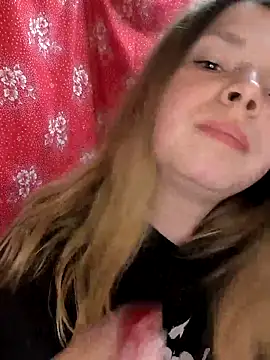 Zuli Kiska online show from 04/23/26, 07:27