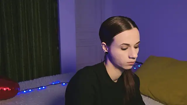 ItsAlisia online show from 02/16/26, 06:42