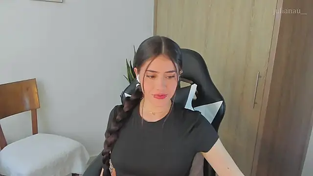 iriswest  online show from 12/15/24, 08:58