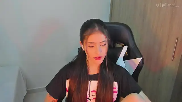 iriswest  online show from 01/21/25, 02:11