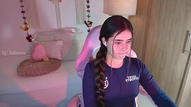 iriswest  online show from 02/03/26, 02:53