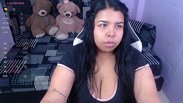 SaLomeJonees online show from 10/11/25, 11:20