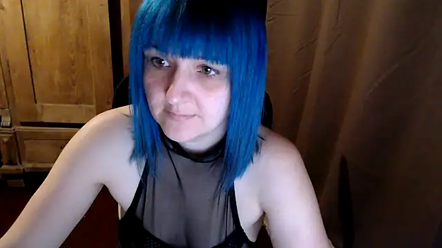 Snapshot of beauty-of-pain chatting on 09/14/25, 10:14 beauty-of-pain online show from 09/14/25, 10:14