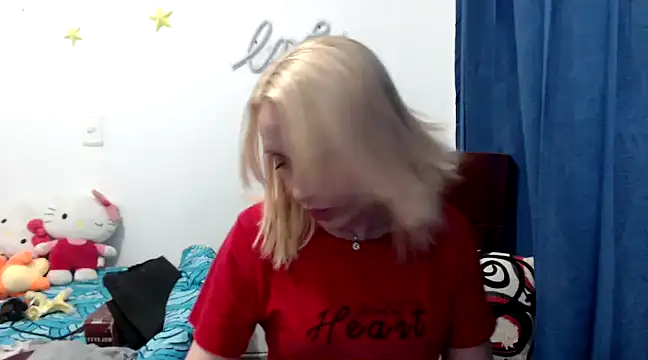 Snapshot of kittykalor09 chatting on 12/07/24, 11:01 kittykalor09 online show from 12/07/24, 11:01