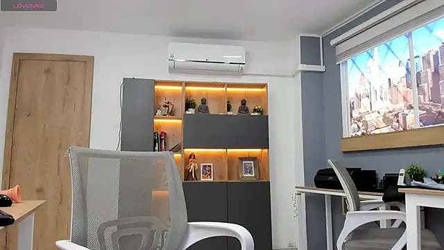 Snapshot of Franshesca_HotxxX chatting on 01/29/25, 08:25 Franshesca HotxxX online show from 01/29/25, 08:25