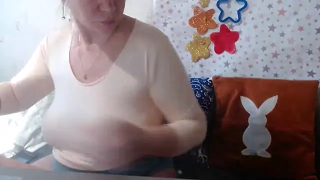 QueenLana online show from 01/06/26, 08:51