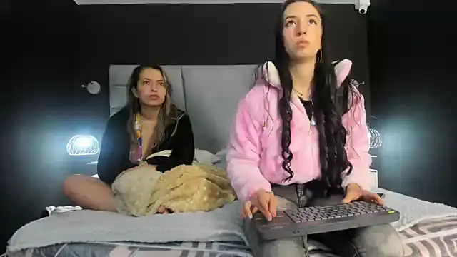 Snapshot of danaythamara1 chatting on 02/22/25, 09:15 danaythamara1 online show from 02/22/25, 09:15