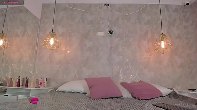 Snapshot of danaythamara1 chatting on 11/25/25, 08:53 danaythamara1 online show from 11/25/25, 08:53