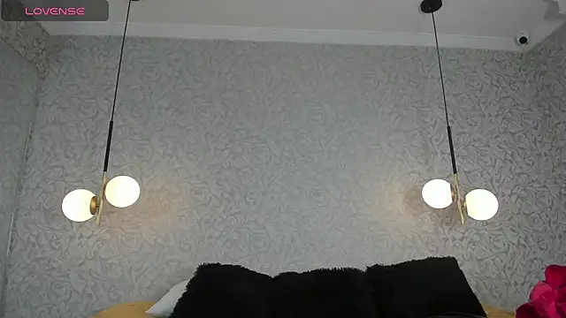 Snapshot of danaythamara1 chatting on 11/27/25, 09:06 danaythamara1 online show from 11/27/25, 09:06