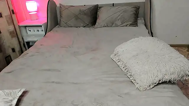 Vivian Davis online show from 12/03/24, 10:40