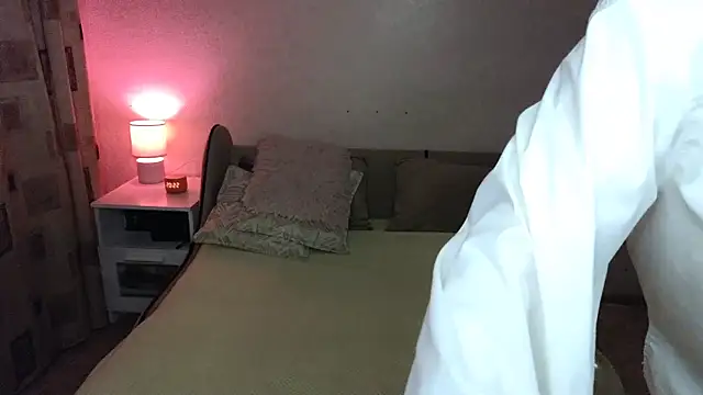 Vivian Davis online show from 10/23/25, 05:23