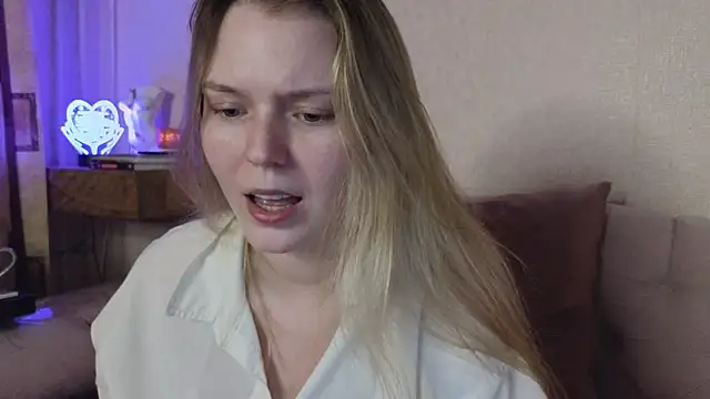 Vivian Davis online show from 03/20/26, 06:57