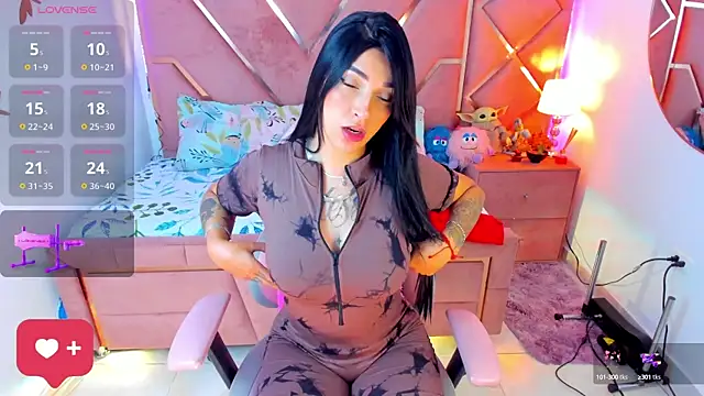 Snapshot of natalia-888 chatting on 02/09/25, 12:06 natalia-888 online show from 02/09/25, 12:06
