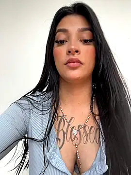 Snapshot of natalia-888 chatting on 11/28/25, 04:09 natalia-888 online show from 11/28/25, 04:09