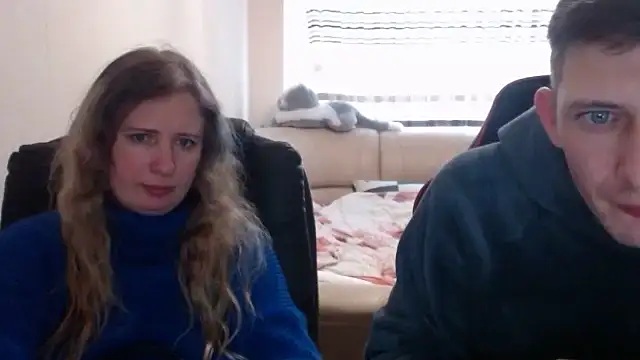 Snapshot of PeterAndJen chatting on 03/13/25, 10:05 PeterAndJen online show from 03/13/25, 10:05